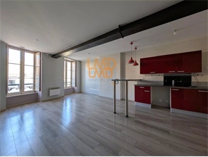 t2 à la vente -   07200  AUBENAS, surface 58 m2 vente t2 - UBI481084715